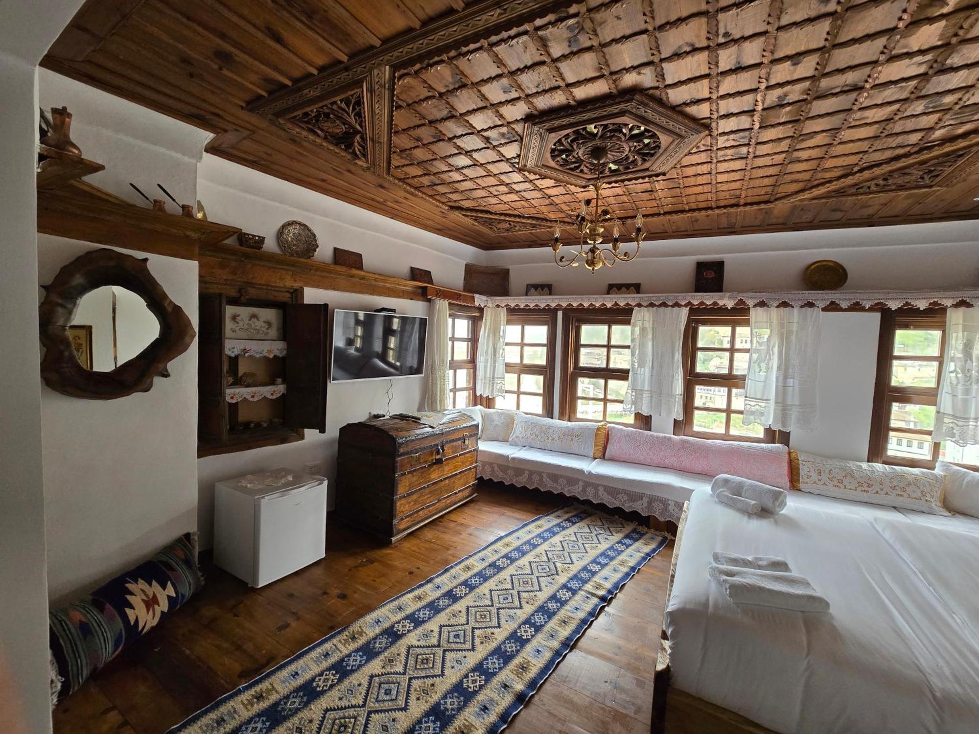 Hotel Ansel Берат Экстерьер фото