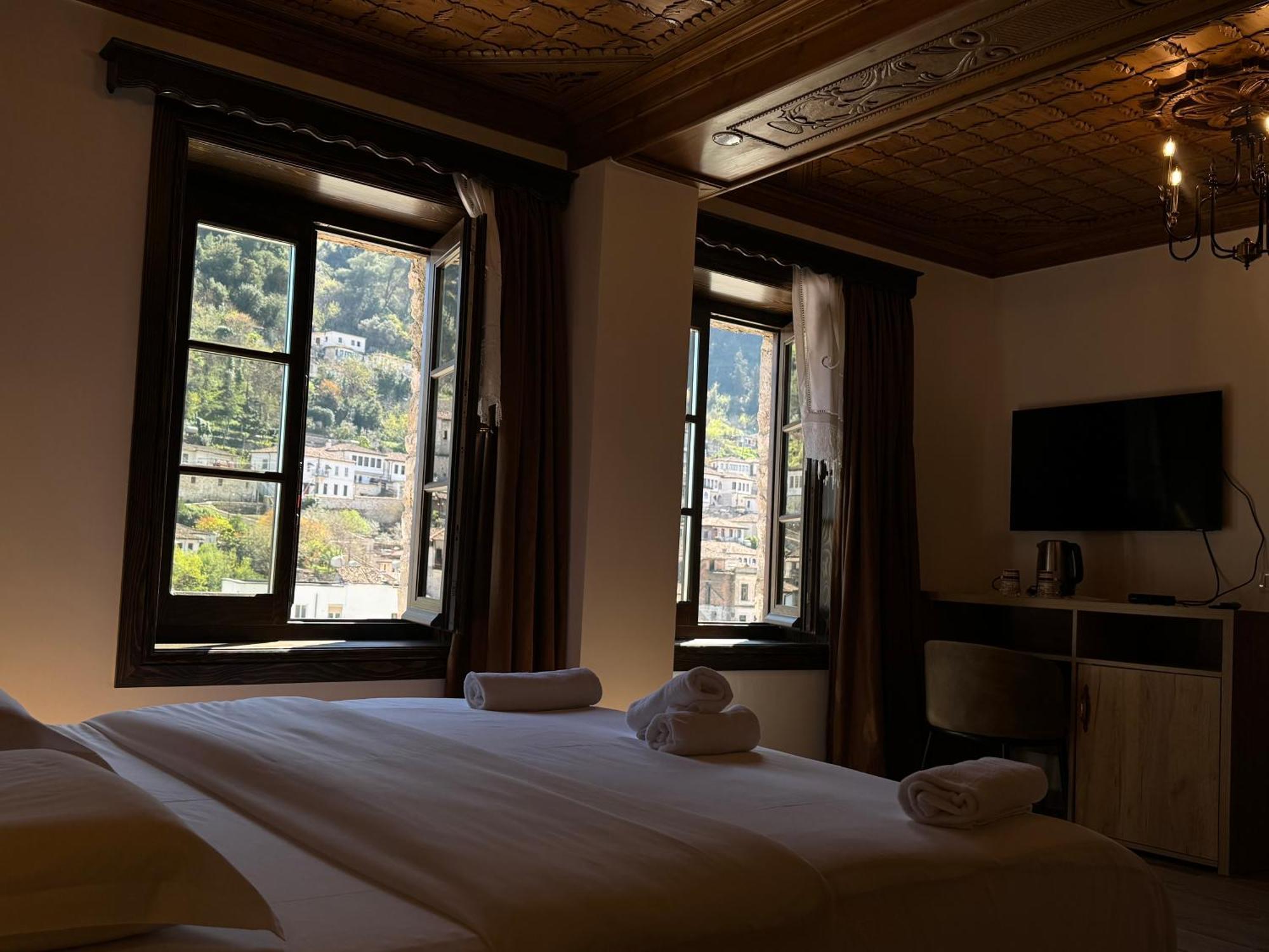 Hotel Ansel Берат Экстерьер фото