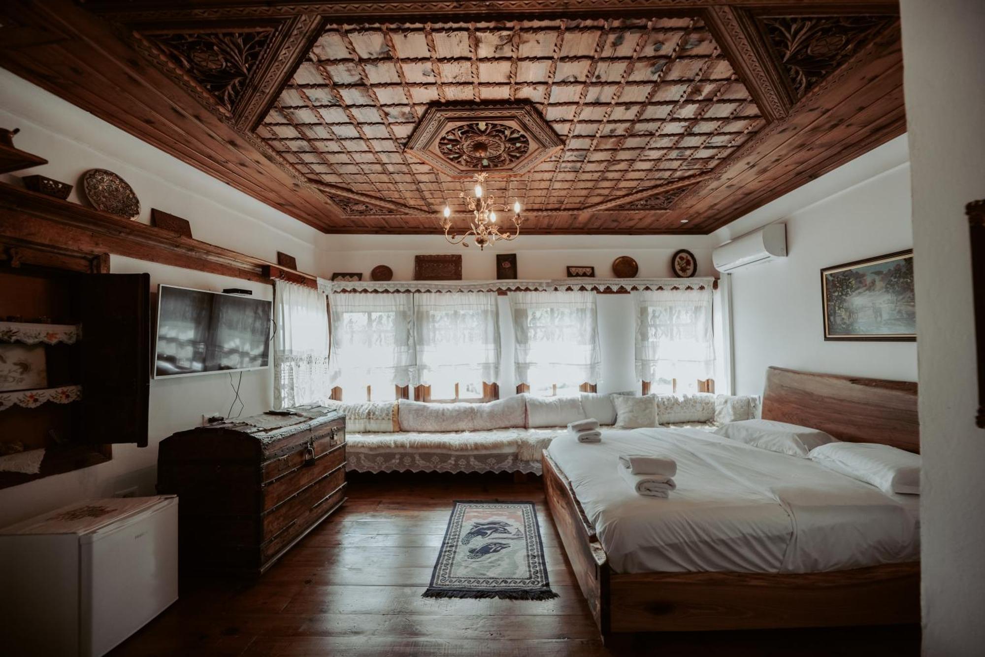 Hotel Ansel Берат Экстерьер фото